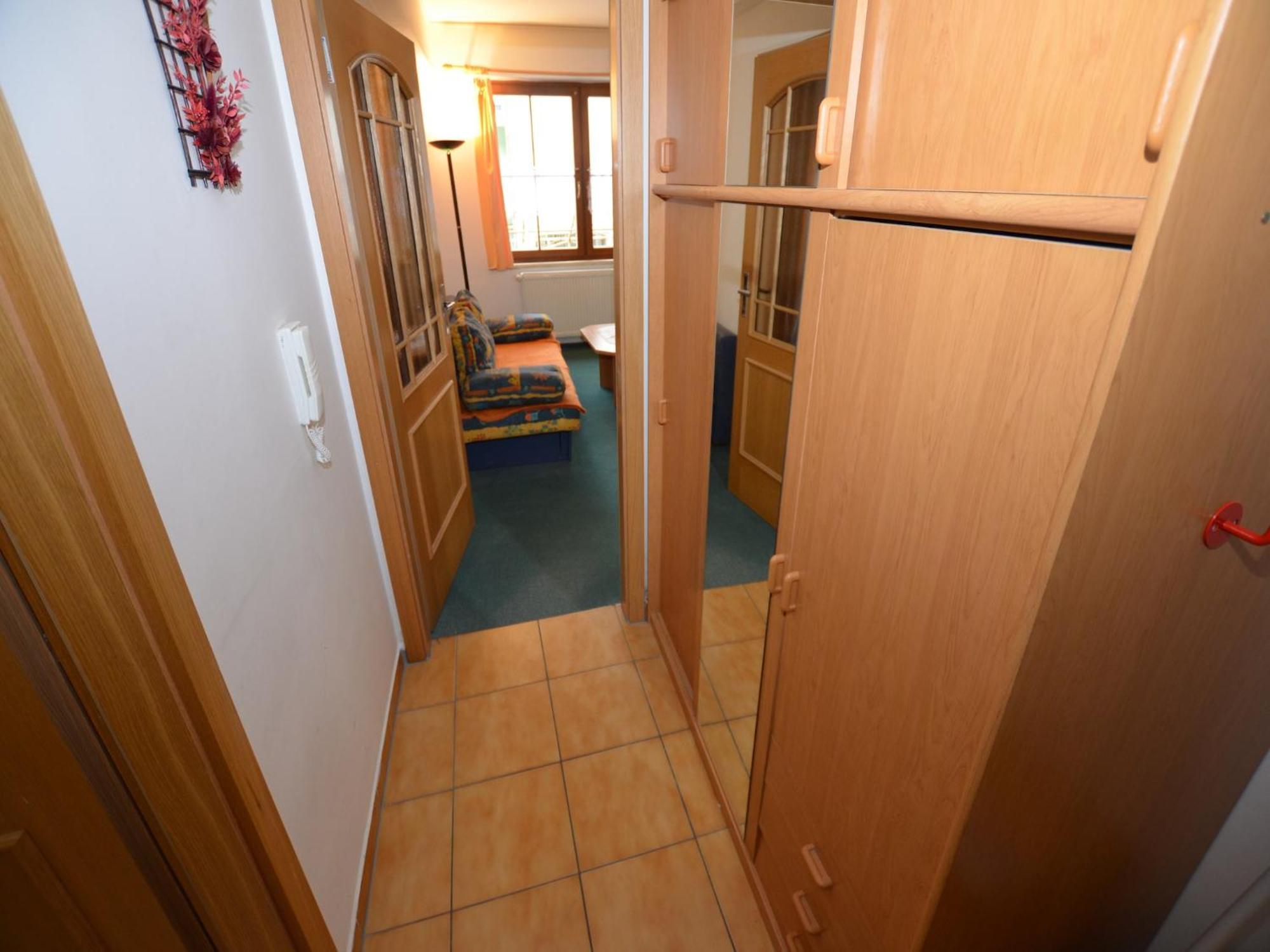 Snug Apartment In Jachymov Near Ski Area Екстер'єр фото